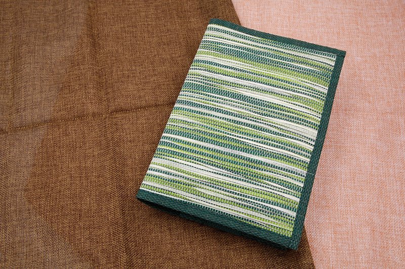 [Paper Cloth Home] Book Covers, Book Clothes, Handbook Covers, Notebook Covers (A5/G16K) Corrugated Green - สมุดบันทึก/สมุดปฏิทิน - กระดาษ สีเขียว