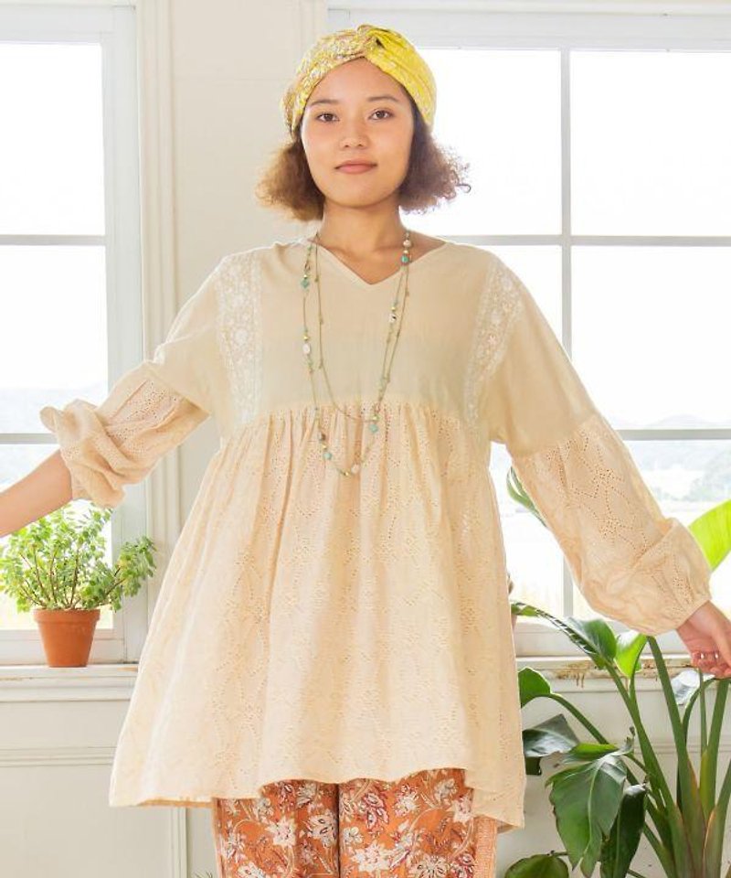 Lace Embroidery Tunic Blouse - シャツ・ブラウス - その他の素材 