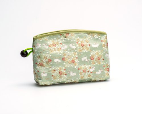 [Made in Japan] Kyoto Nishijin Woven Makeup Pouch Lucky Pattern  GREEN/Ichimatsu Rabbit Artisan Handmade