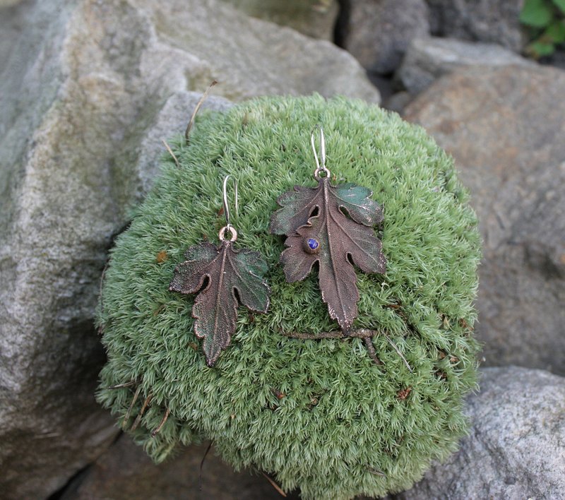 Chrysanthemum Leaf Statement Jewelry - 耳環/耳夾/耳骨夾 - 銅/黃銅 