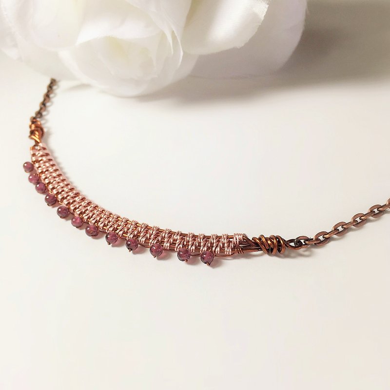 Crescent Moondrops handmade red garnet necklace - Necklaces - Other Metals Red
