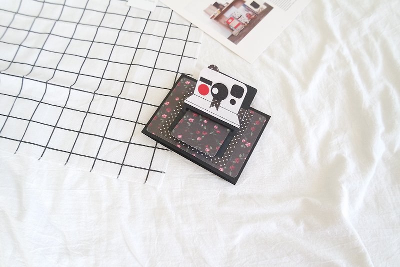 Polaroid Card Book / Three Organs x Windy Kyoto - Handmade Card / Valentine's Day - Cards & Postcards - Paper 
