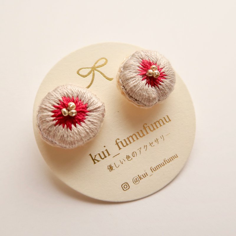 Embroidery earrings