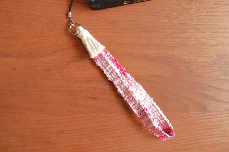 Strap13 Camera Strap 20cm Long Mobile Phone Smartphone Hand Woven Pink Gift Lover's Day Gift Gift for Aiki Kakehane Birthday Gift Gift - ขาตั้งกล้อง - ผ้าฝ้าย/ผ้าลินิน สึชมพู