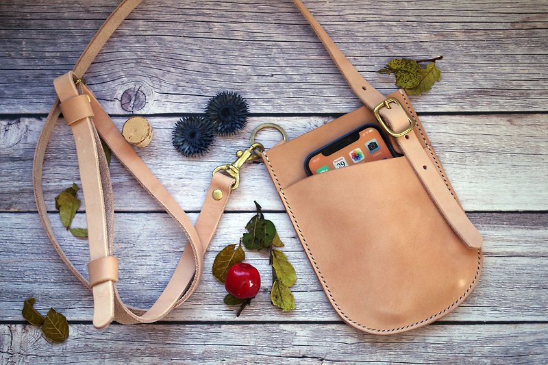 genuine leather smartphone pouch - กระเป๋าแมสเซนเจอร์ - หนังแท้ ขาว