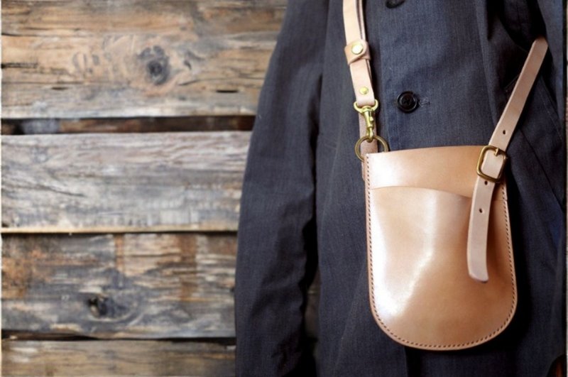 genuine leather smartphone pouch - Messenger Bags & Sling Bags - Genuine Leather White