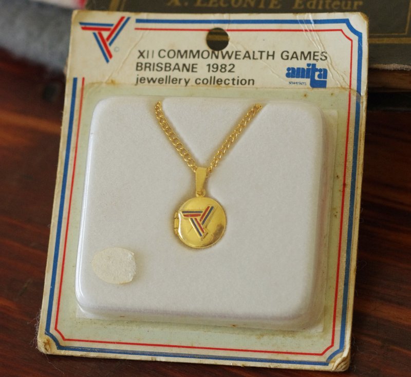 Antique 1982 Hong Kong gold necklace with original box N594 - สร้อยคอ - โลหะ สีเงิน