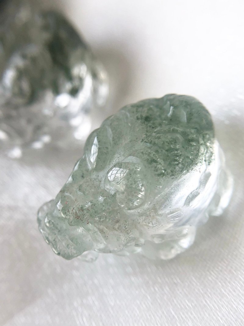 小精品 淡綠幽靈雙排愛心龍龜 - 裝飾/擺設  - 水晶 透明