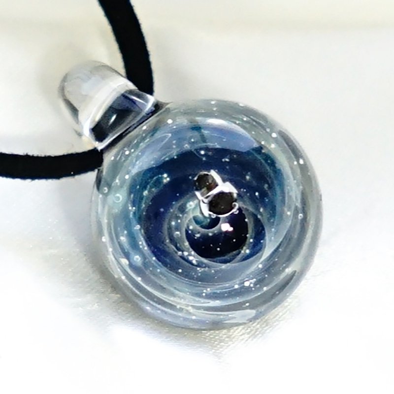 Meteorite world meteorite space glass pendant genuine meteorite enter meteorite star glasses Japan construction Japanese handmade production handmade free shipping - Necklaces - Glass Blue