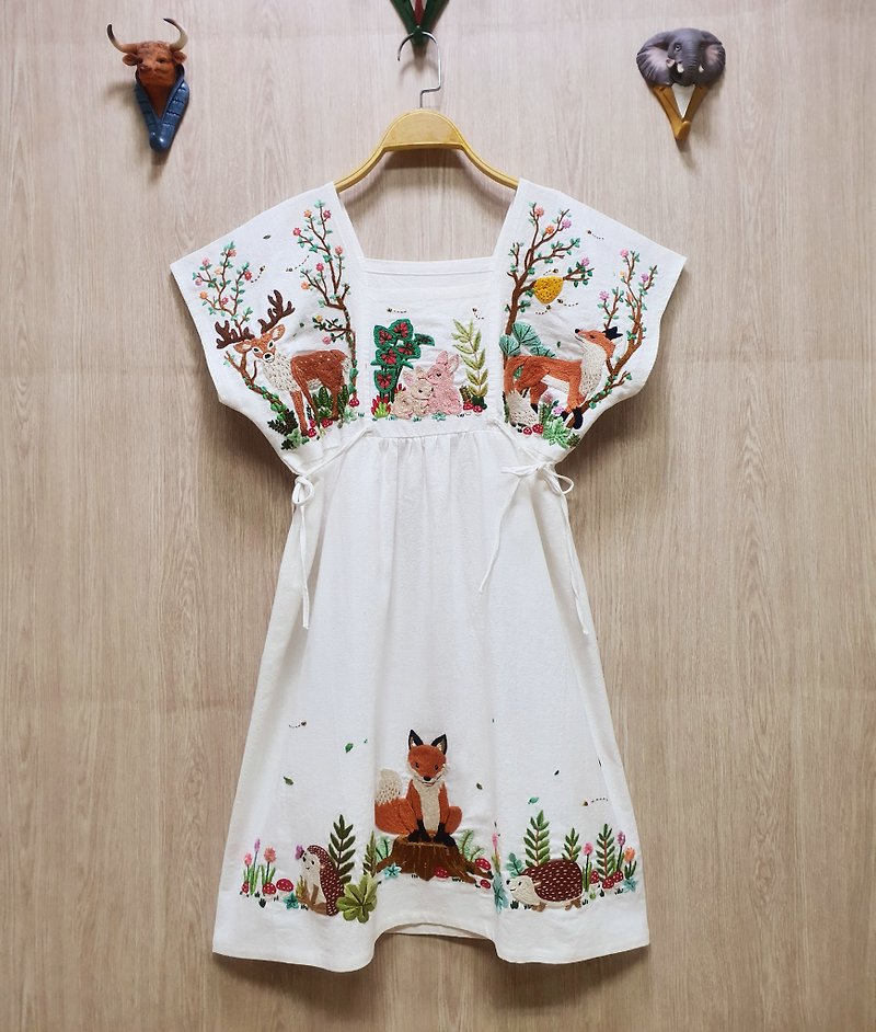 Hand Embroidery Dress, Cotton Fabric, Hedgehog, Fox, Deer, Rabbit, Jungle - One Piece Dresses - Thread White