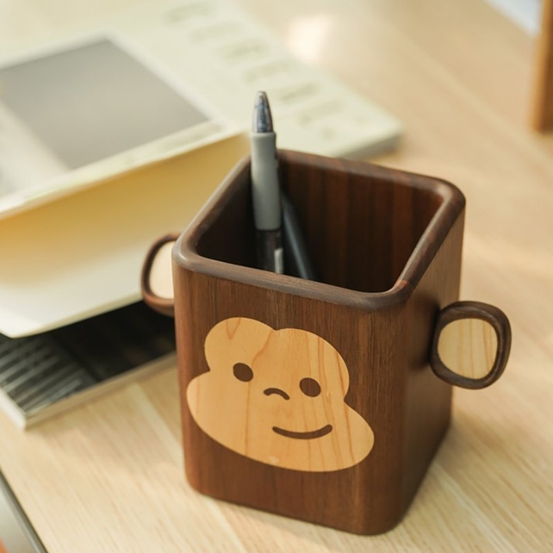 Cute pen holder ~ playful monkey shape solid wood black walnut + beech - กล่องใส่ปากกา - ไม้ 