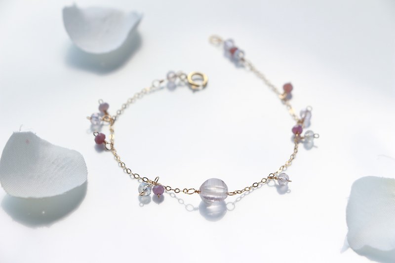 Rose quartz and ruby bracelet-14kgf - สร้อยข้อมือ - เครื่องเพชรพลอย สึชมพู