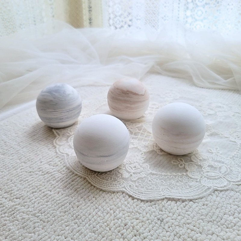 [In stock] Planet diffuser Stone. Ornaments. No fragrance. Disc not included - น้ำหอม - วัสดุอื่นๆ 