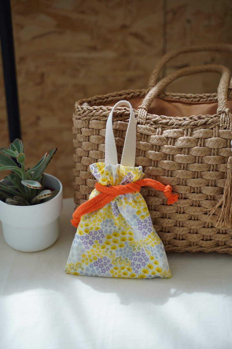 Light Yellow Stars/ Portable Drawstring Storage Bag/Universal Bag - Toiletry Bags & Pouches - Cotton & Hemp Yellow