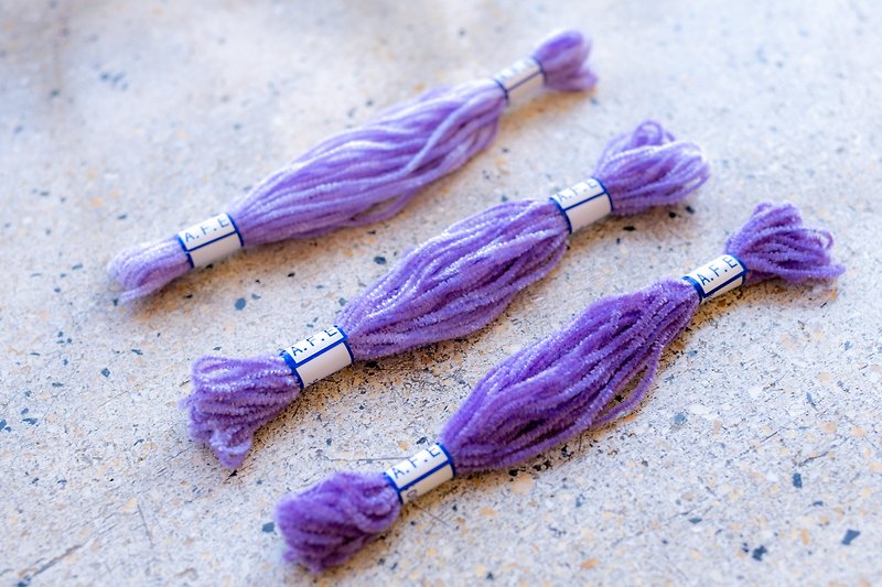 ラベンダーの花刺繍用のモール刺繍糸3色セット - 編み物/刺繍/羊毛フェルト/裁縫 - 刺しゅう糸 パープル