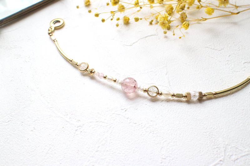 Pink love- Strawberry stone pearl bracelet - สร้อยข้อมือ - ทองแดงทองเหลือง สึชมพู