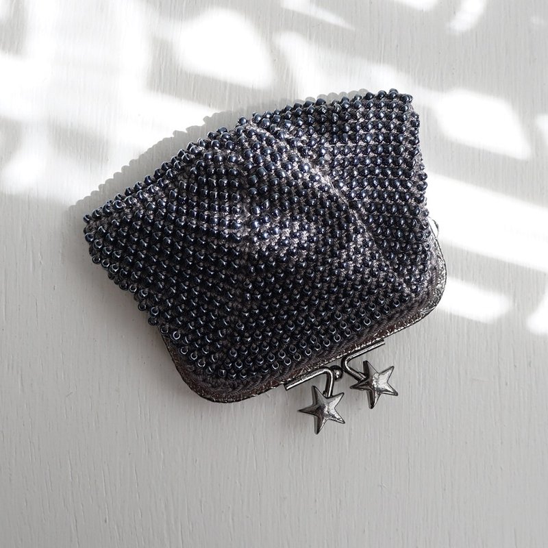 Ba-ba handmade Beads crochet square pouch No.1517 - 零錢包/小錢包 - 其他材質 灰色