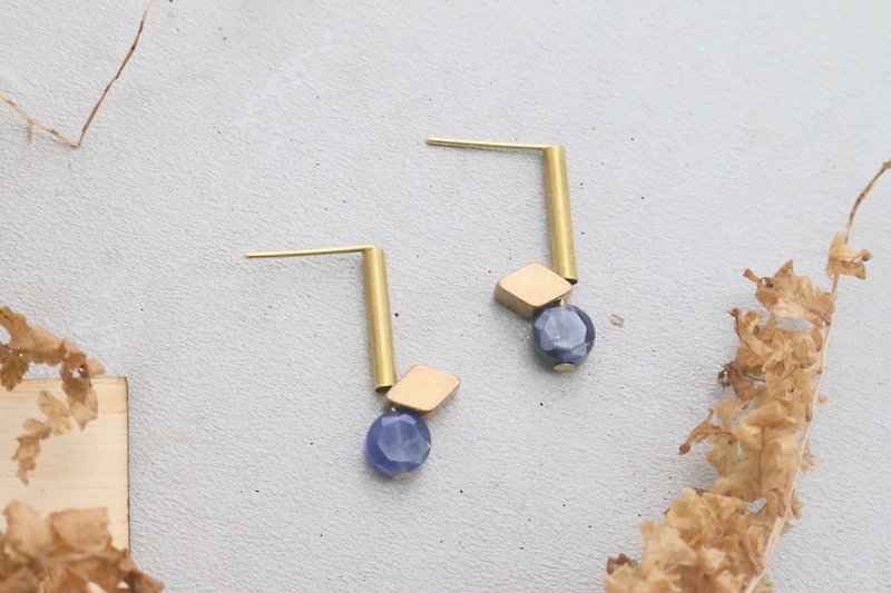 蘇打石 天然石 黃酮 耳環（1056 等啊等） - 耳環/耳夾 - 寶石 藍色