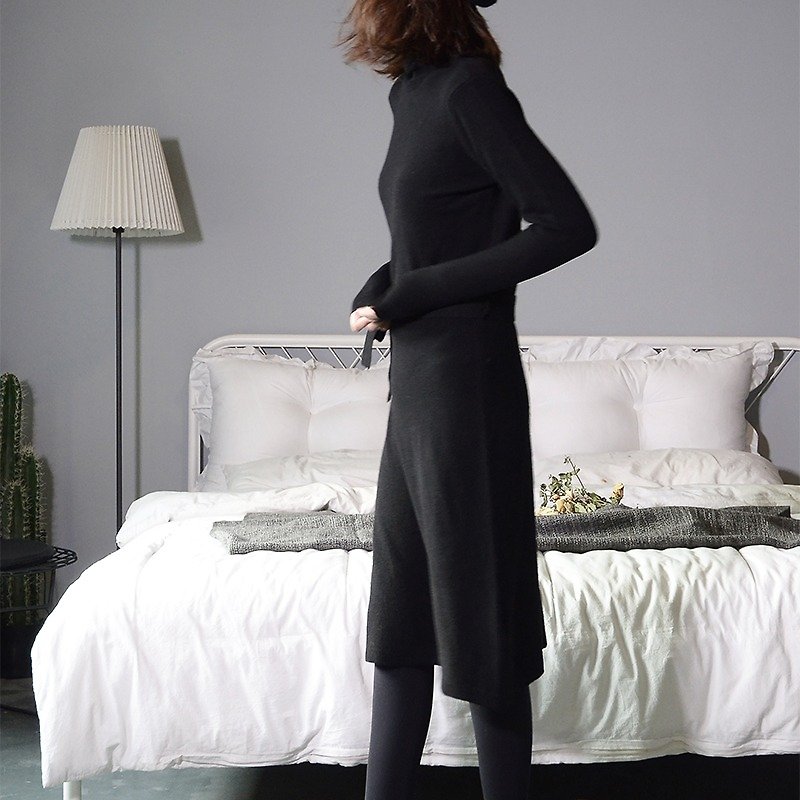 系帶針織連衣裙|連衣裙|澳洲美麗諾羊毛|獨立品牌|Sora-87 - 洋裝/連身裙 - 羊毛 黑色