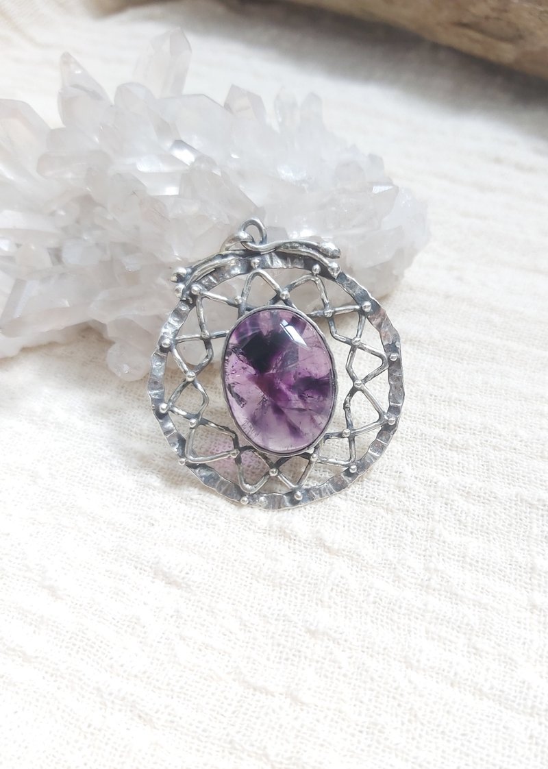 Super Qida Biz Amethyst Metal Handmade Pendant - สร้อยคอ - เงินแท้ 