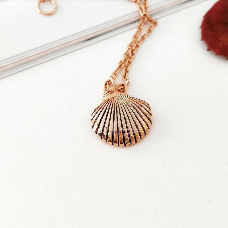 DoriAN summer rose shell 925 sterling silver Rose Gold necklace with sterling silver guarantee card exquisite gift packaging