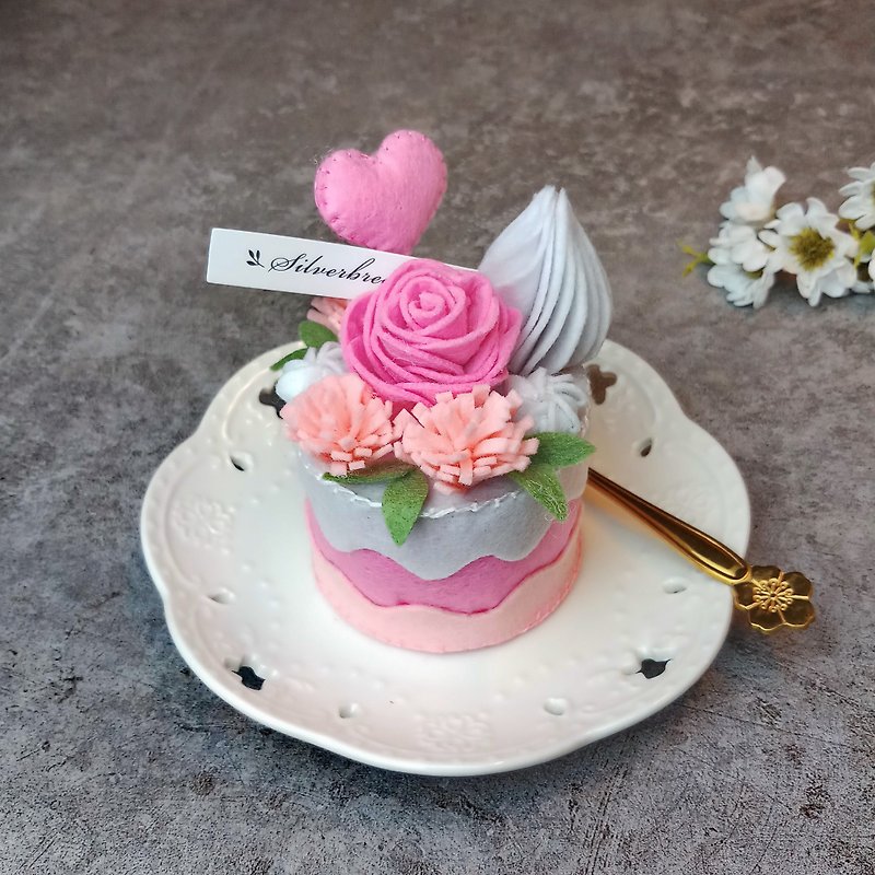 Hand-sewn Simulation Cake Pink Rose Non-woven Cake Dessert Handmade Cake Cake-008 - ตุ๊กตา - เส้นใยสังเคราะห์ สึชมพู