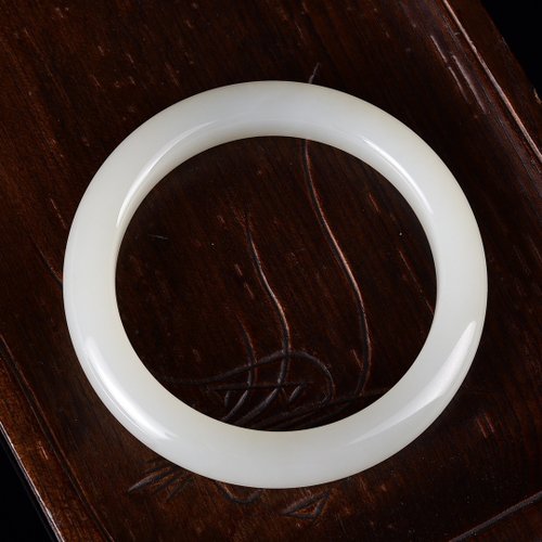 極美品、超稀少　極上 最高品質の　　　　天然和田羊脂白玉　リング&ブレスレット img55648119.jpg