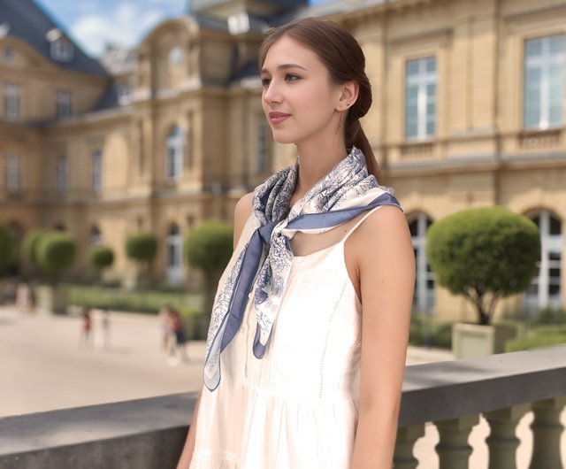 ベルサイユ トワル・ド・ジュイ グレーブルー 大判スカーフ 90cm