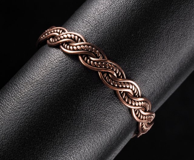 ♦伝統工芸品ハングル ブレスレット アクセサリー 装身具 装飾品 飾り 骨董品 手作りの銅製ブレスレットユニークなワイヤーラップメタル