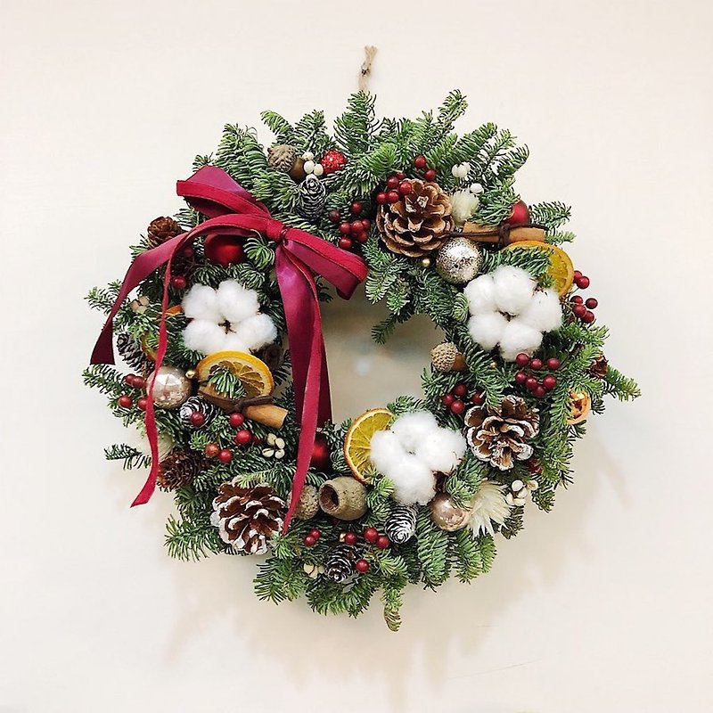 Classic Christmas Wreath Exchange Gift Arrangement Christmas Wreath