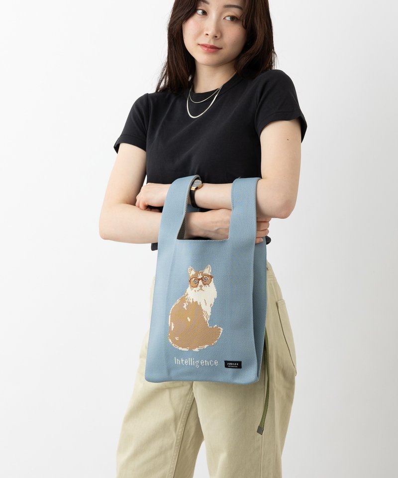 Jubilee Knit Tote Bag Large Marche Size Cat Light Blue - กระเป๋าถือ - เส้นใยสังเคราะห์ สีน้ำเงิน