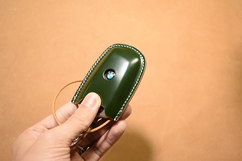 Genuine Leather Keychains Green - Japanese New Zealand horse hip leather car key bag hand-made leather cord