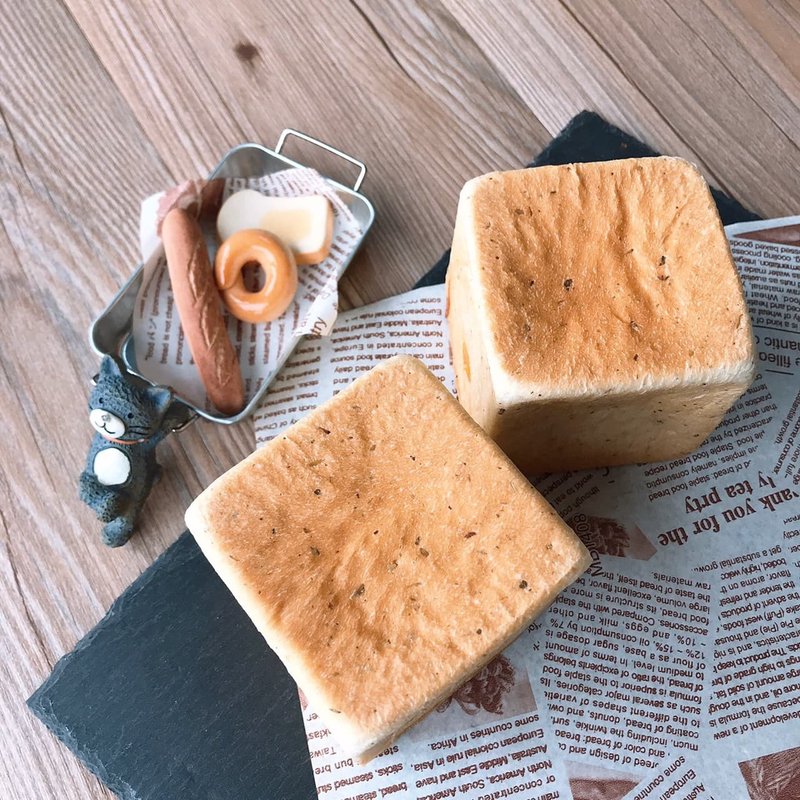 金磚方塊小吐司  義式香料口味 六入 - 麵包/吐司 - 新鮮食材 橘色