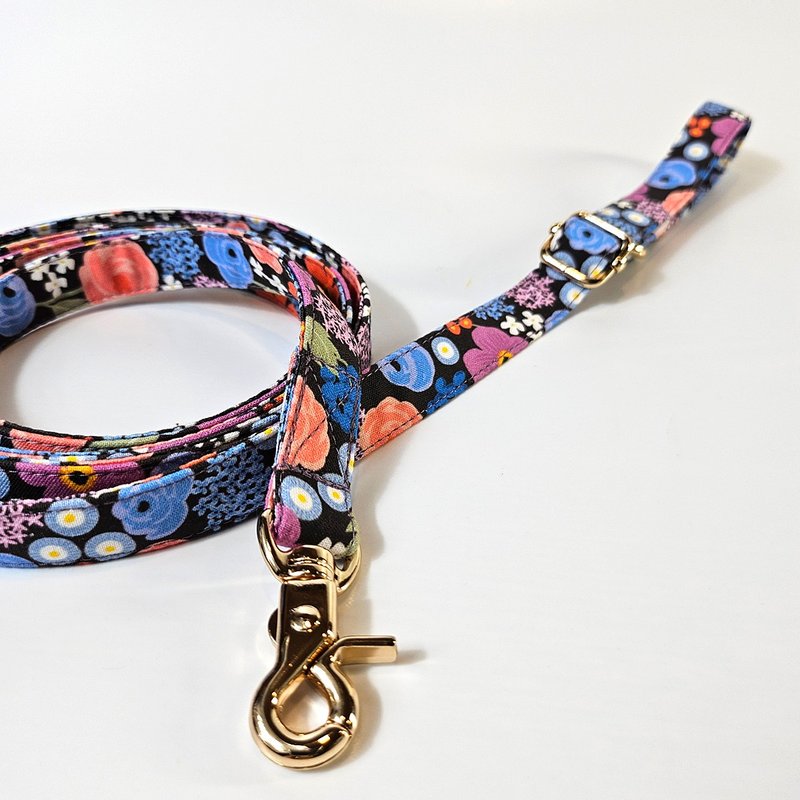 ロリポップランド | 模様入りファブリック犬用リード - 首輪・リード - コットン・麻 ホワイト