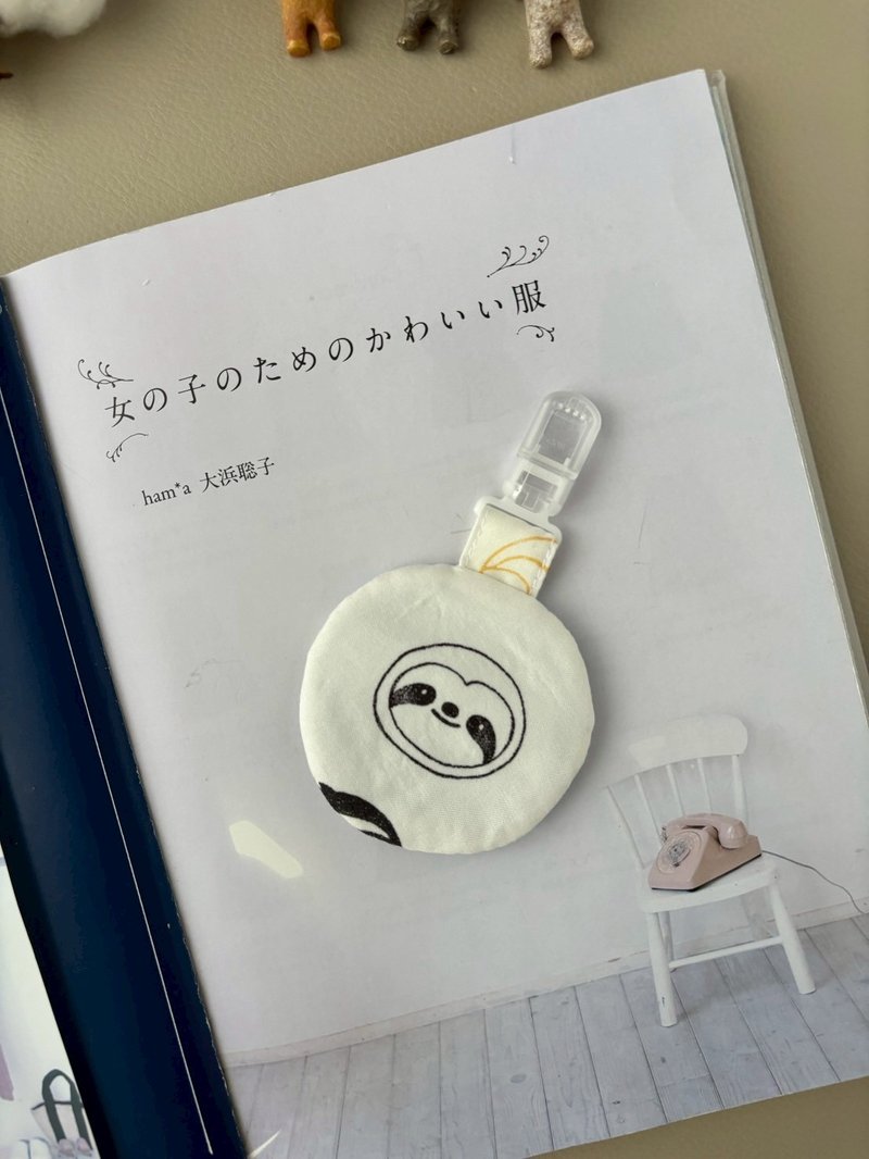 平安福袋 可愛小樹懶  新生兒禮 口水巾 寶寶禮 - 圍兜/口水巾 - 棉．麻 白色