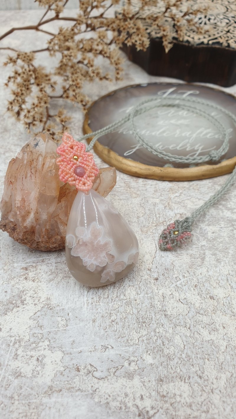 SA24 Sakura Agate & Prehnite macrame Necklace - Necklaces - Other Materials Pink