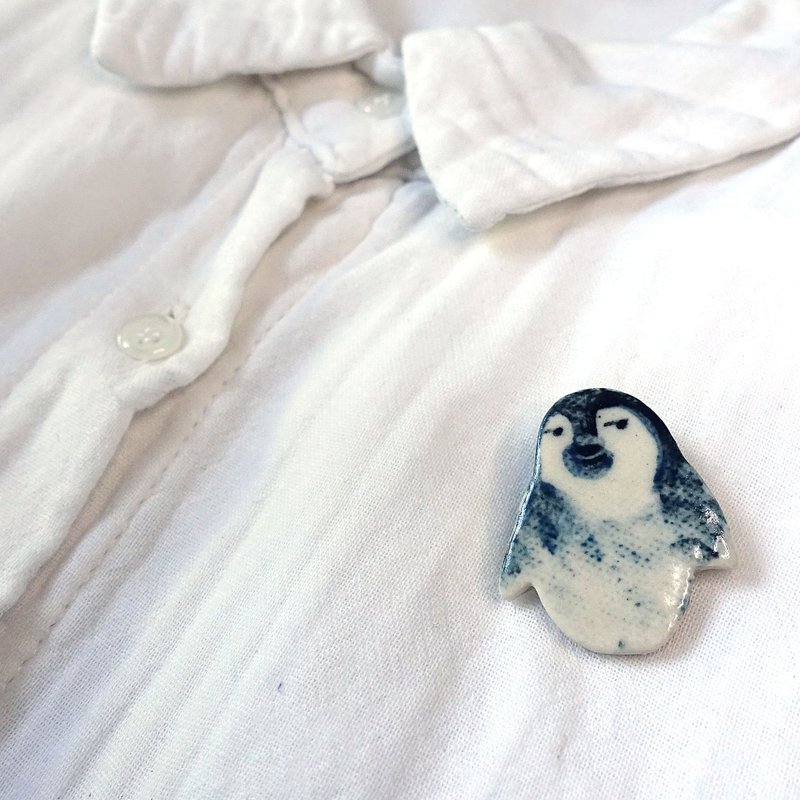 penguin ceramics brooch - เข็มกลัด - ดินเผา สีดำ