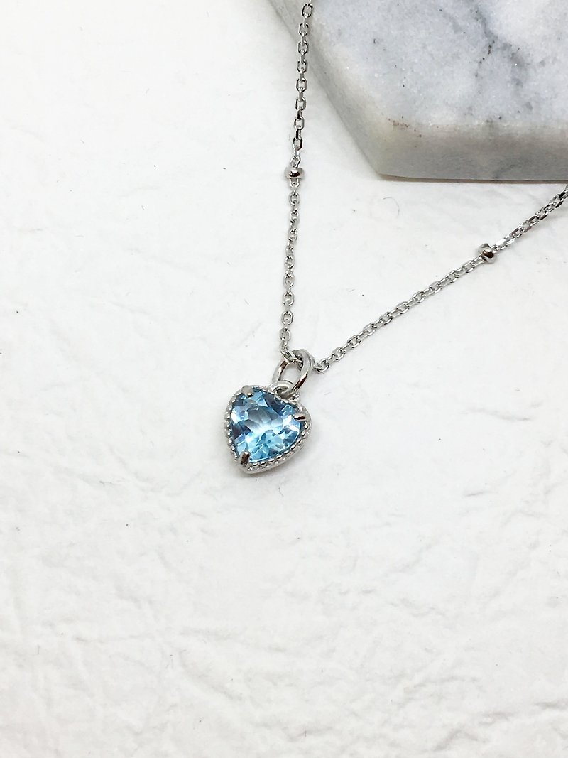 Sky Blue Topaz 925 Sterling Silver Heart Shaped Bare Stone Necklace - สร้อยคอ - เครื่องเพชรพลอย สีน้ำเงิน