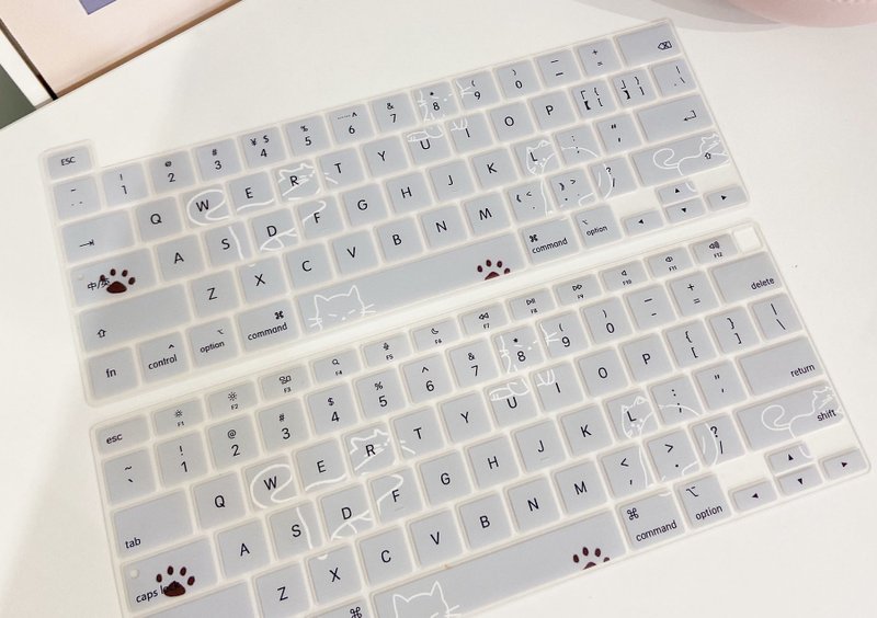 Kitten MACBOOK Keyboard Film - อุปกรณ์เสริมคอมพิวเตอร์ - วัสดุอื่นๆ 