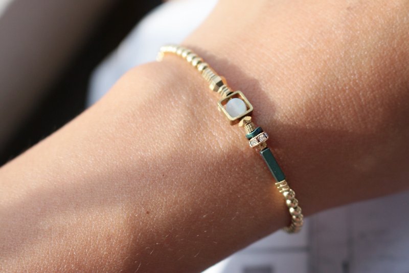 Tianhe stone brass bracelet 0763-change - Bracelets - Semi-Precious Stones Green