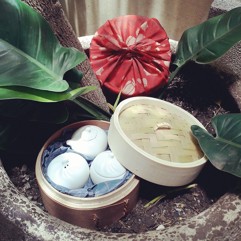 Pottery Pottery & Ceramics - Xiao Long Bao (Spicy Wan + Small Spoon) *Steamer Flower Cloth (Random) + Ruyi Plate (White)