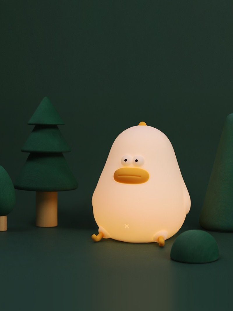 Little Fat Chicken Accompanying Sleeping Lamp Eye Protection Night Lamp Chubby and cute, it lights up when you tap it - โคมไฟ - ซิลิคอน ขาว