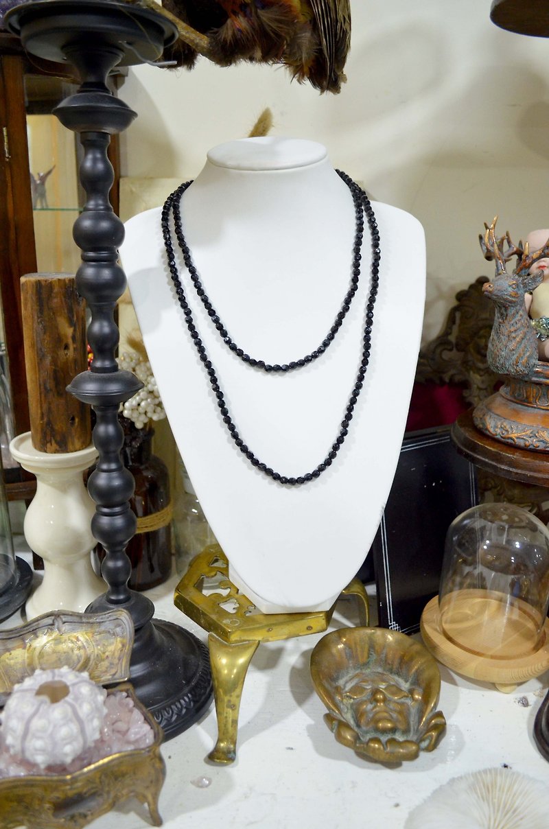 Vintage Swarovski Black Bead Necklace Noble and Elegant Japanese Second-hand Medieval Jewelry Vintage - สร้อยคอ - เครื่องเพชรพลอย สีดำ