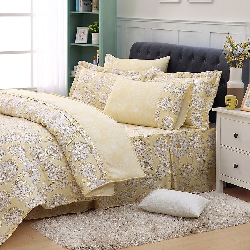加大尺寸向日葵之夢-天絲兩用被床罩六件組【100%萊賽爾】帝王摺 - 寢具/床單/被套 - 絲．絹 黃色
