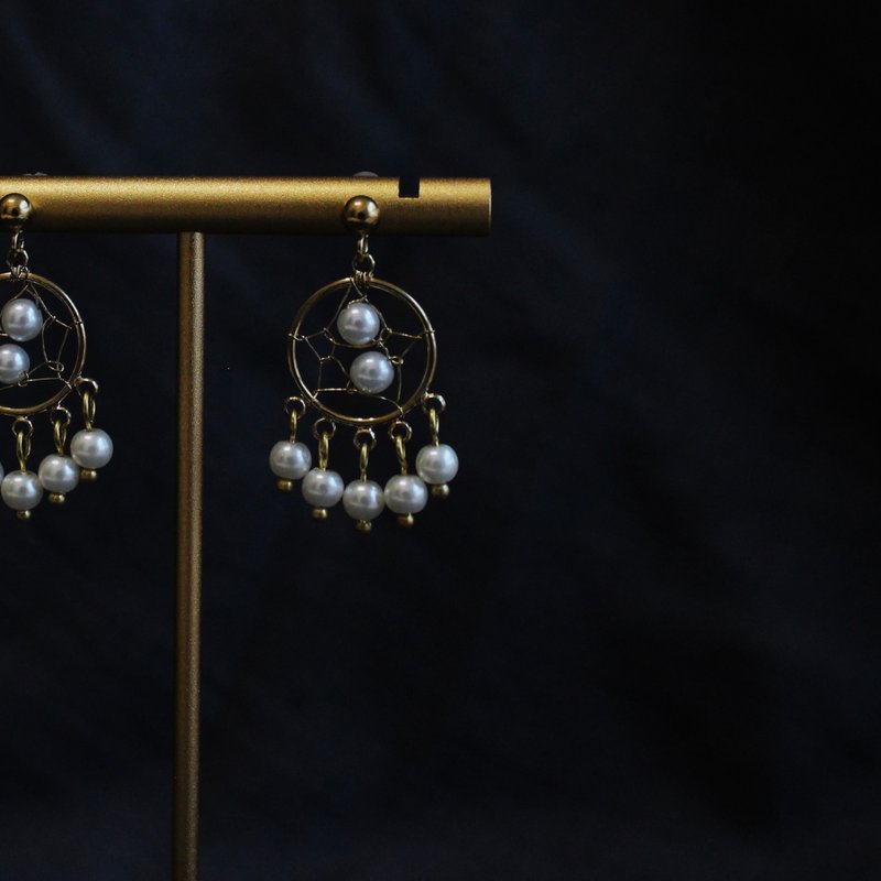 Brand handmade: dreamcatcher (ear needles/hooks/clips) - Earrings & Clip-ons - Pearl Gold