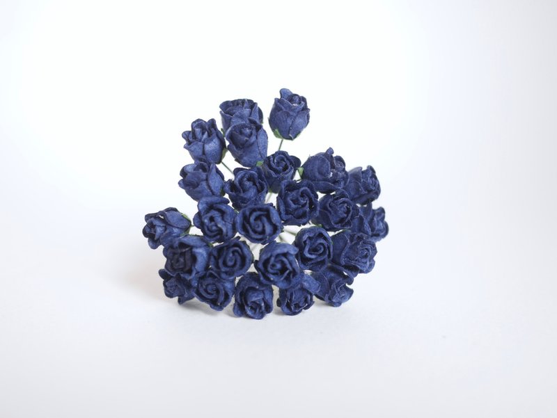 Paper flower, 25pieces, size 1 x1.2 cm. budding rose flower, passion blue color. - 其他 - 紙 藍色