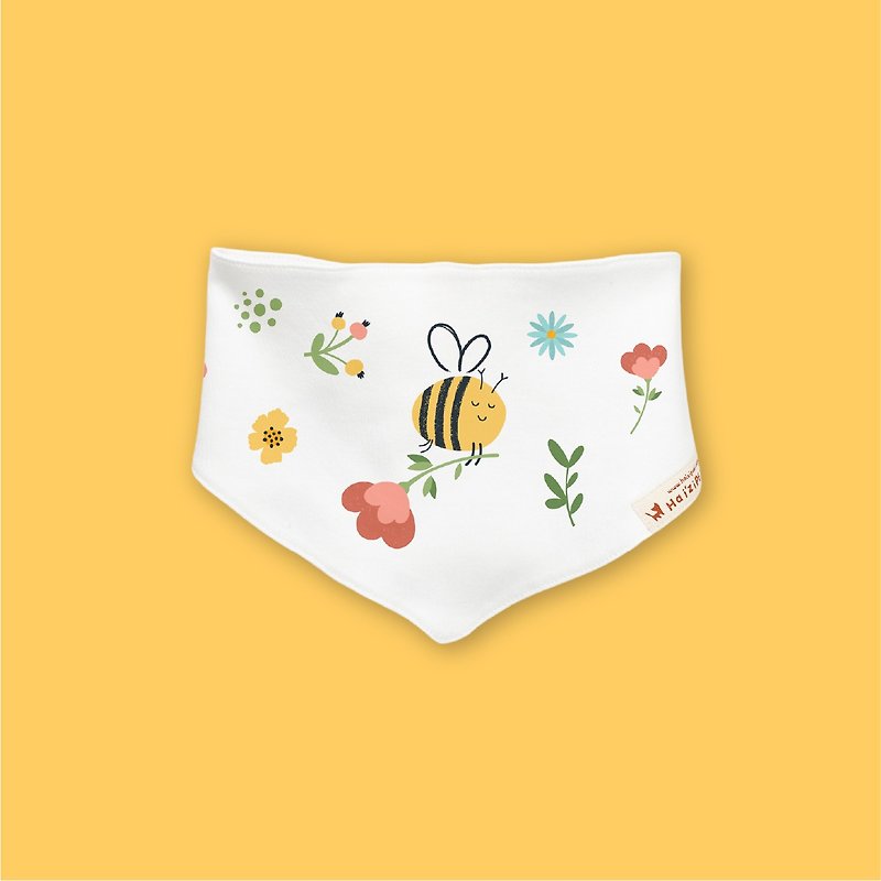 The little bee flying into the flowers, cotton triangle scarf, baby gift, full moon and full moon