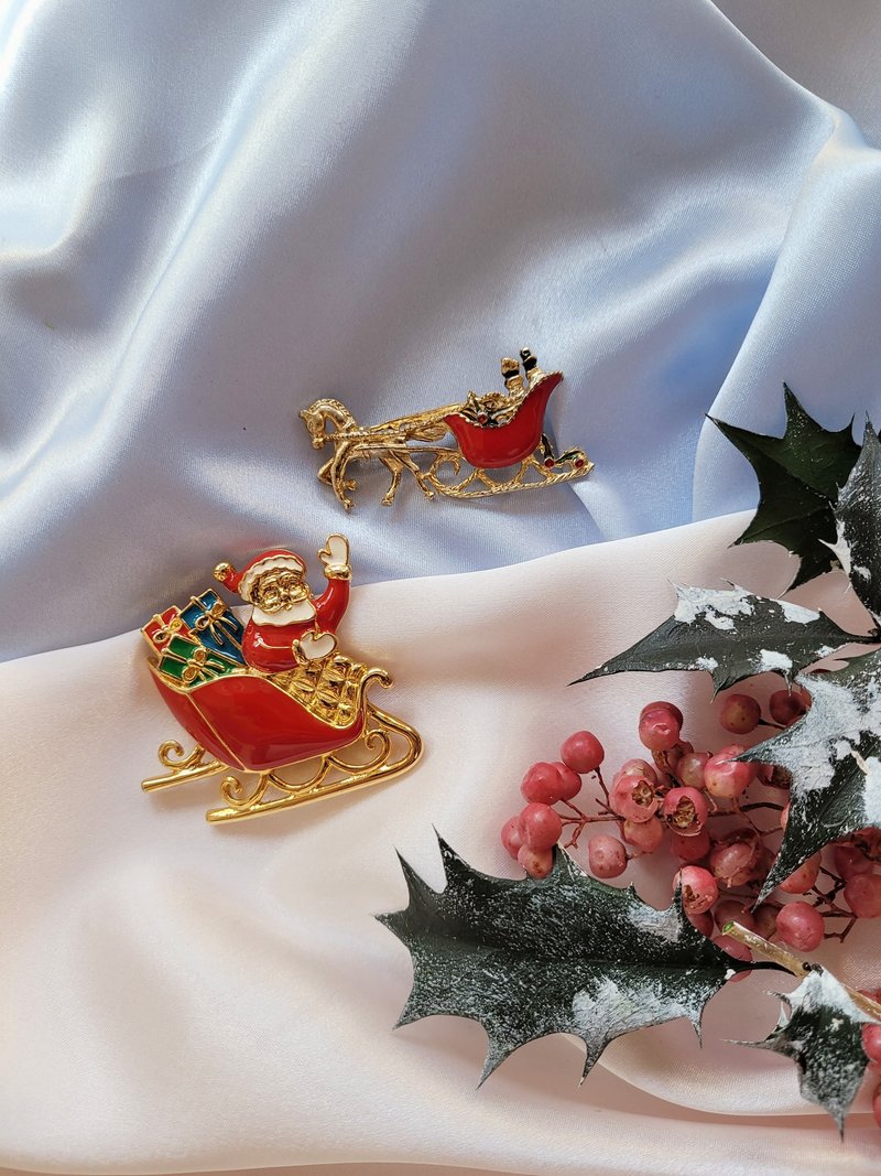 American Western antique jewelry / AVON Santa Claus gift Christmas sleigh carriage enamel brooch - เข็มกลัด/พิน - โลหะ 