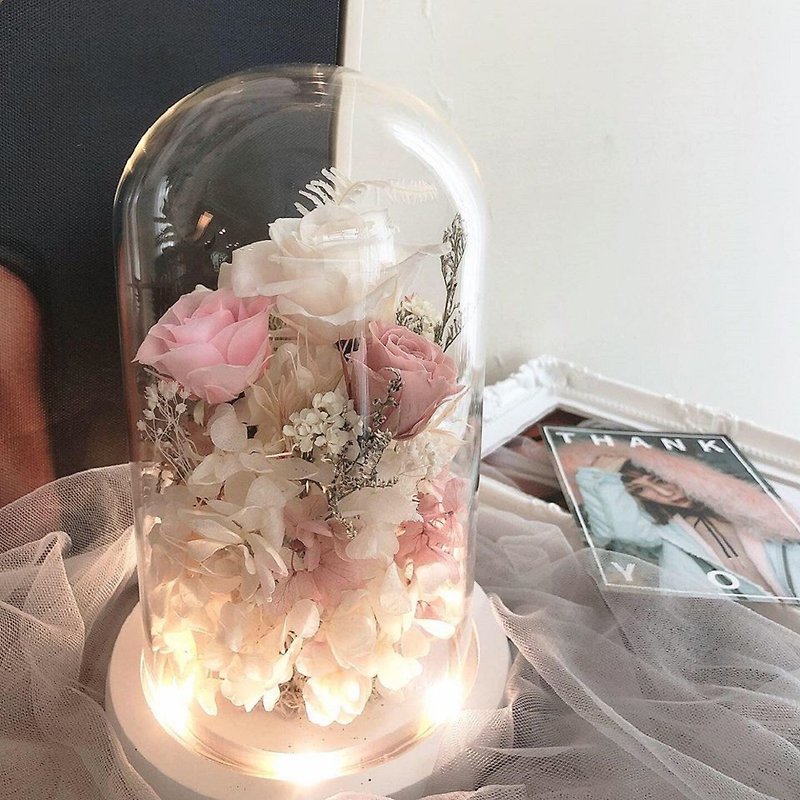 Aesthetic night light type immortal glass bell flower birthday gift Valentine&#39;s day gift white eternal flower