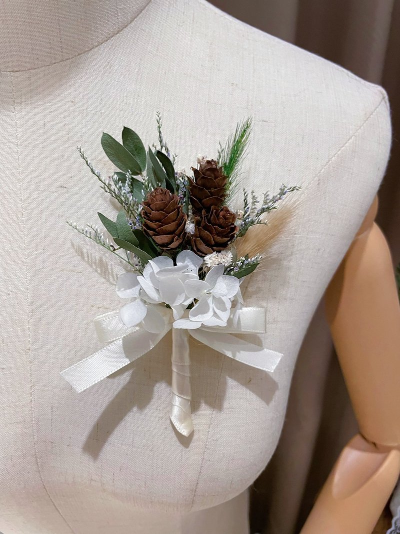 Pine cone corsage Pine cone wrist flower immortalized corsage immortalized wrist flower - เข็มกลัด/ข้อมือดอกไม้ - พืช/ดอกไม้ 